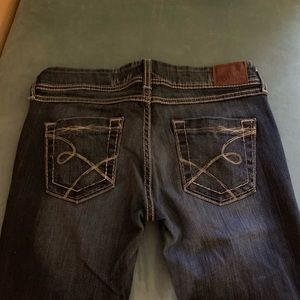 Buckle Jeans - Buckle Flared Jeans Buckle Jeans - Buckle Flared Jeans